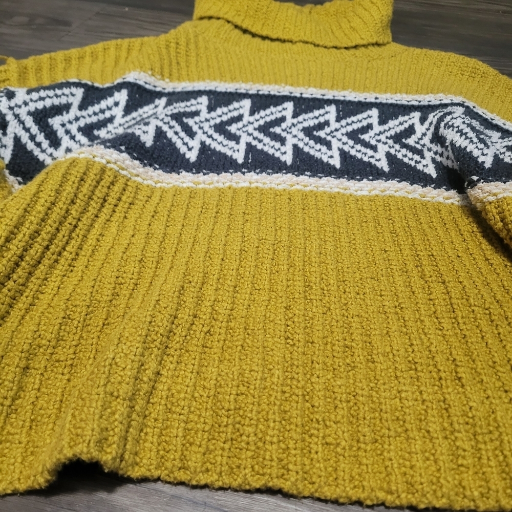 Free People Greater Than Cowl Neck Turtleneck Sweater "Olivia" Arrow - Picture 6 of 10